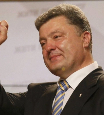 Заявление Порошенко о том, что лично эвакуировал Бучу - танцы на костях замученных там - военные