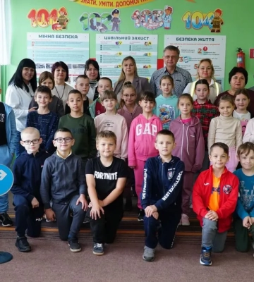 Домедична допомога та правила поводження на дорозі: у Ладижині школярам розповідали, як запобігти ДТП