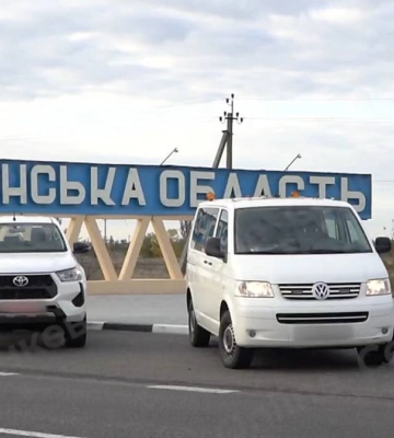 Миколаїв передав захисникам на Херсонщині дві автівки