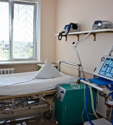 Селфі на вагоні: y Львові 11-річну дівчинку уразило струмом