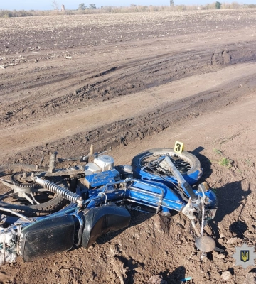 На Черкащині внаслідок ДТП трагічно загинув необачний водій мопеду. ФОТО