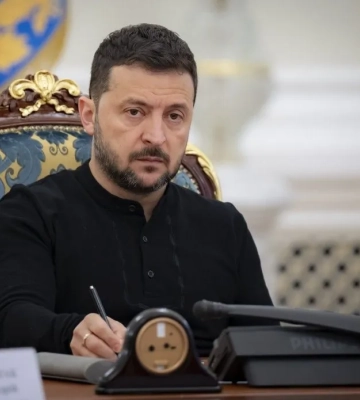Зеленський: Україна призупинить удари по Росії на час візиту представників США у Москву