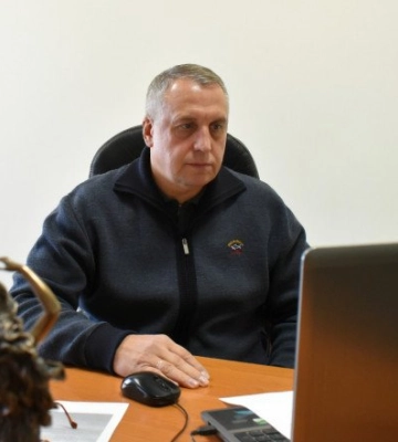 Де та як можна купити дрова на Волині