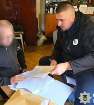 Ошукували громадян під виглядом очільників держадміністрацій: на Київщині затримано ділків