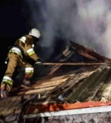 У Миколаївській області вогнеборці ліквідували чотири пожежі: є загиблий