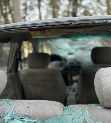 росіяни вдарили дроном по цивільному авто на Запоріжжі: двоє загиблих