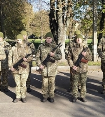 І контрактники, і мобілізовані: у Луцьку прикордонники склали присягу 