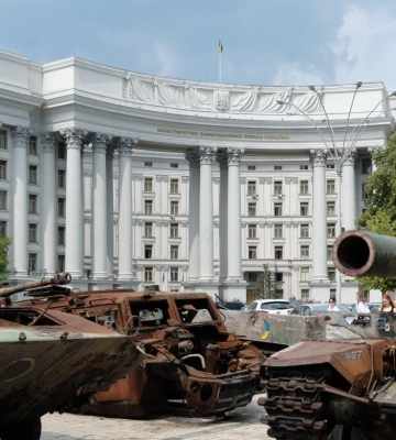Україна може не отримати обіцяні 4 млрд євро від Євросоюзу цього року: в чому причина