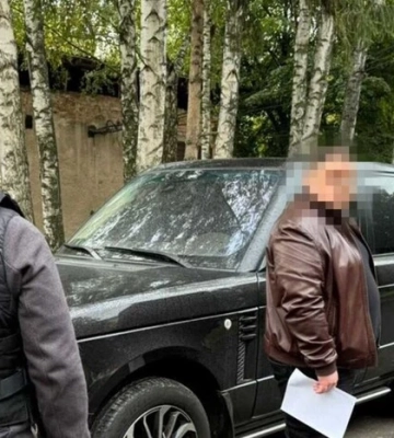 СБУ на Вінниччині викрила члена ВЛК і адвоката, які «продавали» довідки про непридатність до служби