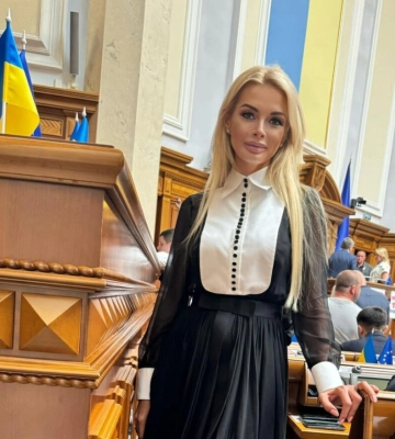 Миколаївську нардепку, підозрювану у незаконному збагаченні, відпустили під поручительство Кіма та Арахамії