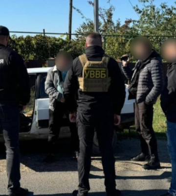 10 тисяч доларів за шлях до Молдови — на Одещині затримали організатора незаконного каналу перетину кордону