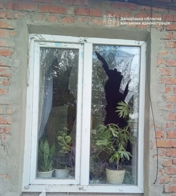 Війська РФ нанесли понад 300 ударів по населеним пунктам Запорізької області: є загиблі та руйнування