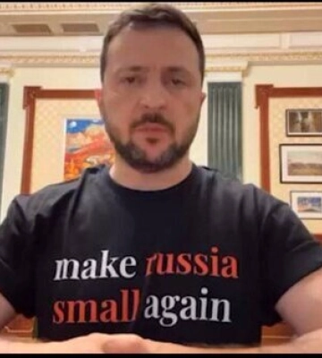 МЗС РФ про футболку Зеленського із написом "Зробимо Росію малою знову": "Для цього нам потрібен Київ, придурку"