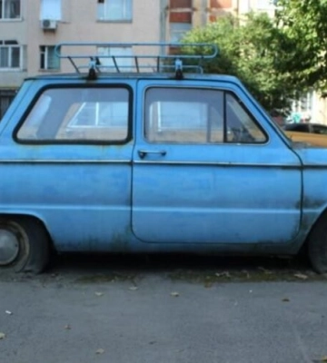 У Львові вже вибрали місце для зберігання покинутих авто