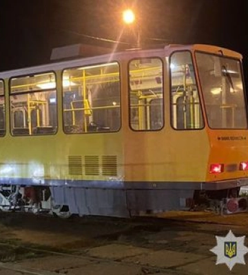 Водій мікроавтобуса загинув у лобовій ДТП з фурою на Львівщині