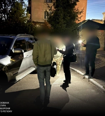 На Тернопільщині затримали начальника ТЦК, який вимагав талони на пальне за відстрочку від мобілізації