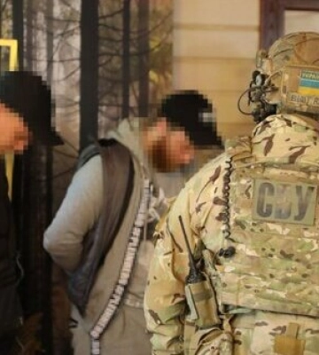СБУ та Нацполіція затримали банду рекрутерів, які вимагали кошти з черкаських підприємців