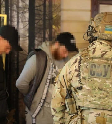 В Черкассах задержали рэкетиров, &quot;выбивавших&quot; деньги с предпринимателей
