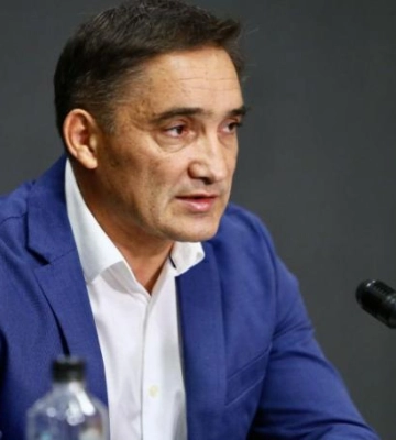 Суперник Санду вважає, що молдовани мають знати російську