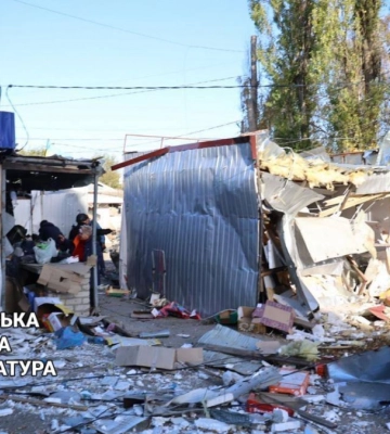 РФ вранці вдарила біля ринку в Куп&#039;янську: двоє загиблих, є поранені