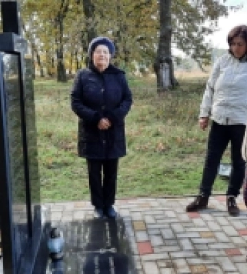 У Любешеві навели лад на старовинному польському кладовищі