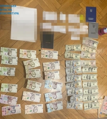 За 500 доларів США виготовляли підроблені військово-облікові документи: трьом волинянам повідомили про підозру