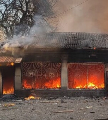 Росіяни обстріляли поштове відділення Олексієво-Дружківці на Донеччині: загинуло 2 людини. ФОТОрепортаж