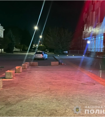 У Житомирі чоловік наніс тяжкі тілесні ушкодження містянину. Поліція веде слідство