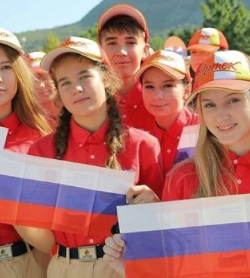 В лагере &quot;Артек&quot; в оккупированном Крыму заметили детей из Германии. ФОТО