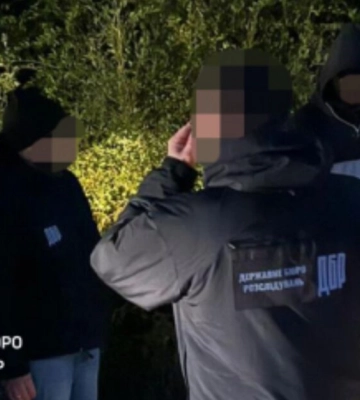 На Одещині правоохоронець брав $6,5 тис. за переправлення ухилянтів до невизнаного Придністров’я, - ДБР. ФОТО