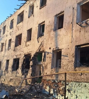Оккупанты накрыли огнем Покровский район, есть погибшие и раненые