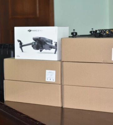 Квадрокоптери та FPV-дрони: військові отримають нову допомогу від Луцької громади
