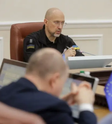 Кабмін затвердив план для протидії корупції у МСЕК: Шмигаль розповів деталі