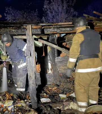 На Київщині в результаті атаки дронів виникли пожежі – постраждала 13-річна дитина