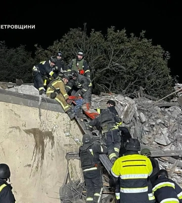 Нічна атака рф: у Дніпрі загинула родина поліцейського