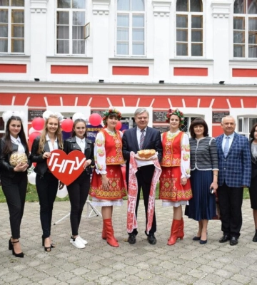 Глухівському національному педуніверситету – 150 років!