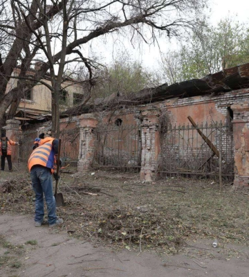 Коммунальщики работают с ночи, техники достаточно: Филатов прокомментировал ликвидацию последствий ракетных обстрелов Днепра