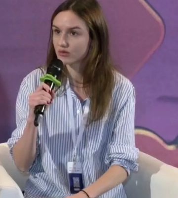 Навички критично мислення не набуваються з володінням технологій, їх потрібно розвивати, — юристка зі штучного інтелекту ЦЕДЕМ