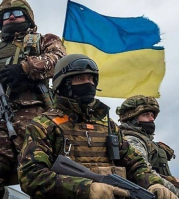 Артисти на фронті: українські зірки, які захищають Україну Артисти на фронті: українські зірки, які захищають Україну