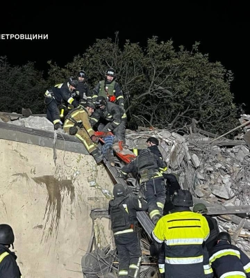 У Дніпрі збільшилася кількість постраждалих через російську ракетну атаку