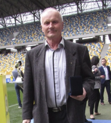 Умер бывший футболист львовских Карпат Степан Крупей
