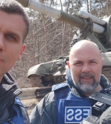 Журналисты «Донбасс Реалии» попали под обстрел на Бахмутском направлении: пострадал корреспондент