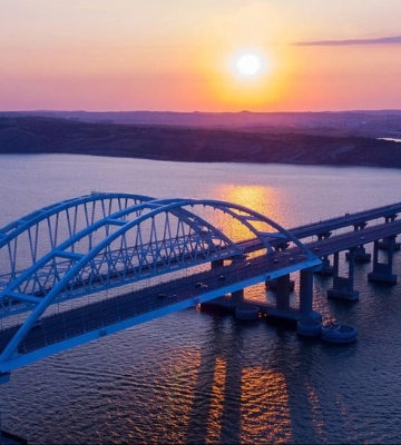 Чому Кримський міст досі не знищений: у ВМС ЗСУ назвали дві причини