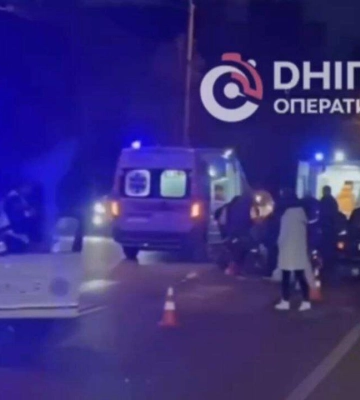 У Дніпрі водій на ВАЗ скоїв ДТП на пішохідному переході: серед постраждалих - малолітня дитина