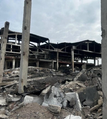 Тонни зерна знищив ворог, вдаривши С-300 по ангару в Малинівці на Харківщині