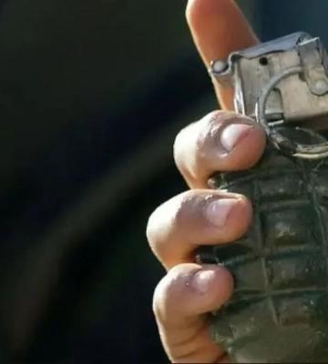 На Львівщині п’яний водій фури погрожував патрульним гранатою
