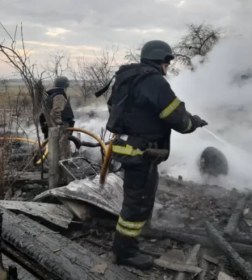 На Житомирщині через падіння «Шахеда» згорів будинок