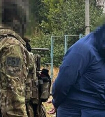 Шпигував за оборонцями Покровська під виглядом волонтера ООН: затримано агента ФСБ, - СБУ. ФОТОрепортаж