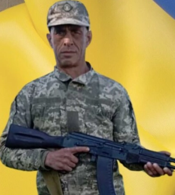 Спочатку лікарі намагалися його врятувати у Дніпрі, потім - у Києві та Львові: Герой з Волині помер від травм, отриманих на війні
