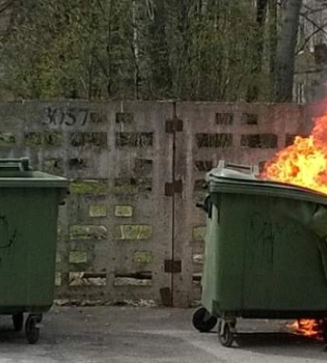 Вандали з початку року спалили більше сміттєвих контейнерів, ніж за весь 2023 рік